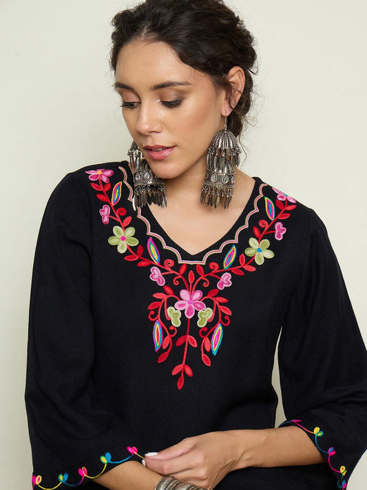 Floral Embroidered Regular Thread Work Woollen Kurta with Trousers