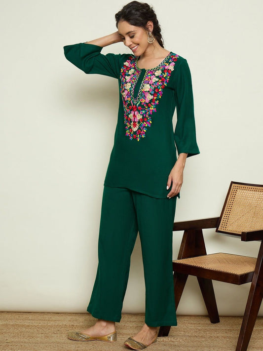 Floral Embroidered Regular Thread Work Woollen Kurta with Trousers