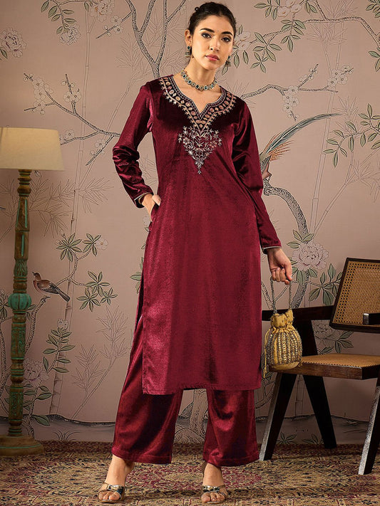 Floral Embroidered Round Neck Long Sleeves Regular Velvet Kurta