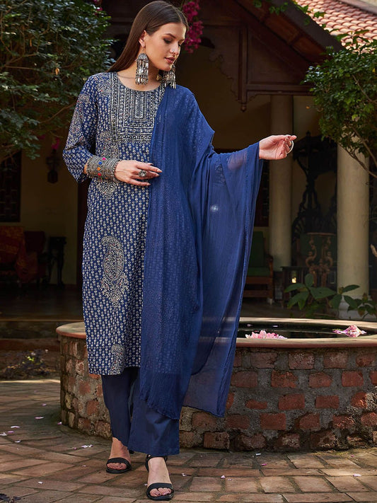 Floral Printed Round Neck Pure Cotton Kurta With Trousers & Dupatta