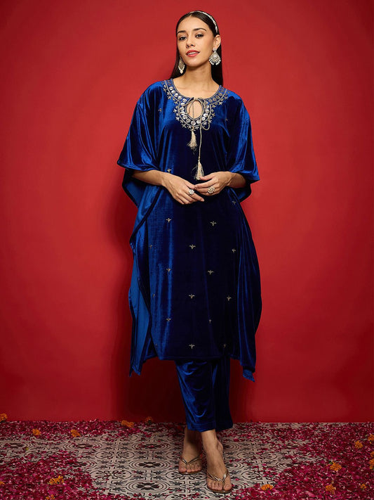 Women Embroidered Thread Work Grandeur & Majestic Artwork Velvet Kaftan Kurta