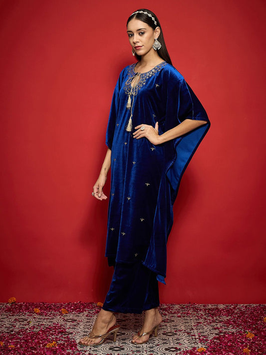 Women Embroidered Thread Work Grandeur & Majestic Artwork Velvet Kaftan Kurta