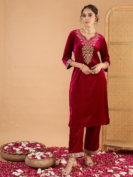 Women Ethnic Motifs Embroidered Kurta with Trousers