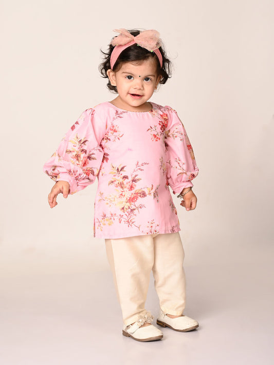 Sishu Girl's Pink Floral Print Kurta Pyjama Set