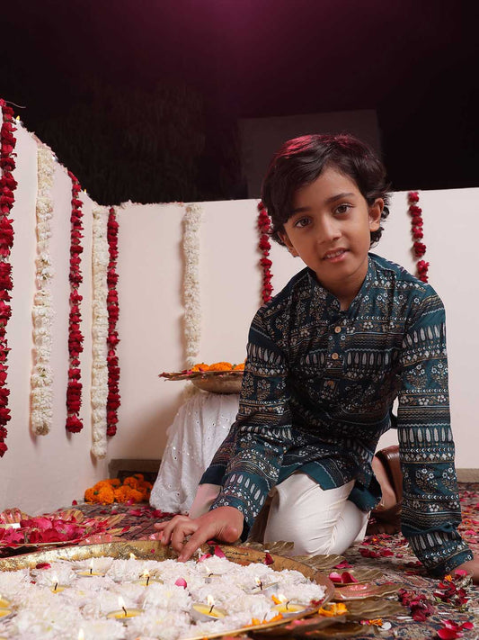 Boys' Blue Foil Printed Kurta And Cream Pyjama Set