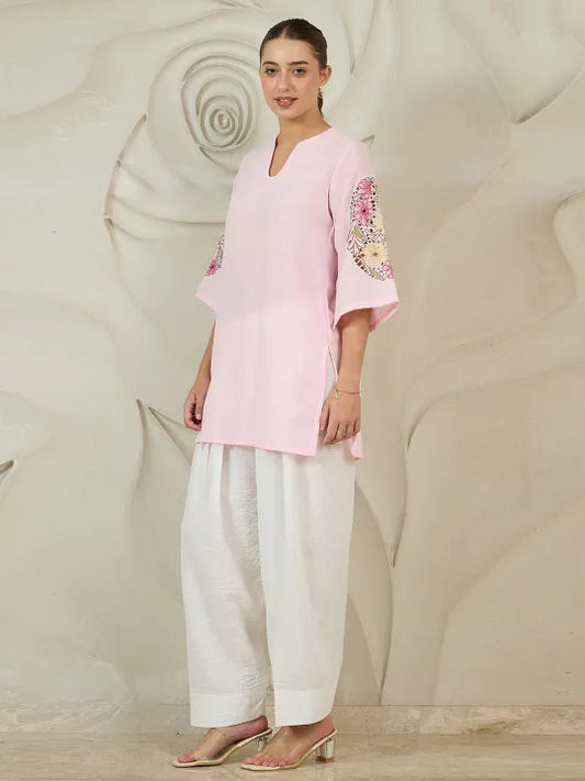 Women Farshi Floral Embroidered U-Neck Pure Cotton Kurti with Salwar
