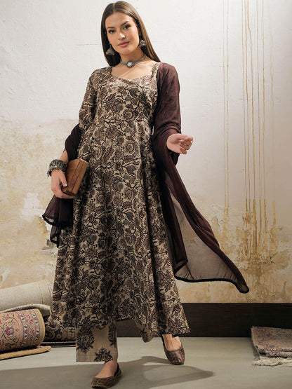 Floral Printed Sweetheart Neck Pure Cotton Straight Kurta With Trousers & Dupatta