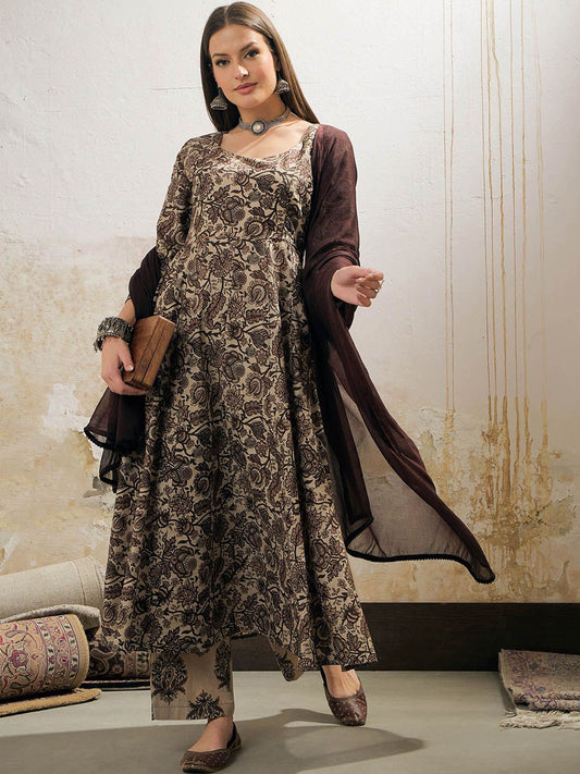 Floral Printed Sweetheart Neck Pure Cotton Straight Kurta With Trousers & Dupatta