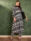 Women Abstract Printed Regular Pure Cotton A-Line Calf Length Kurta Set