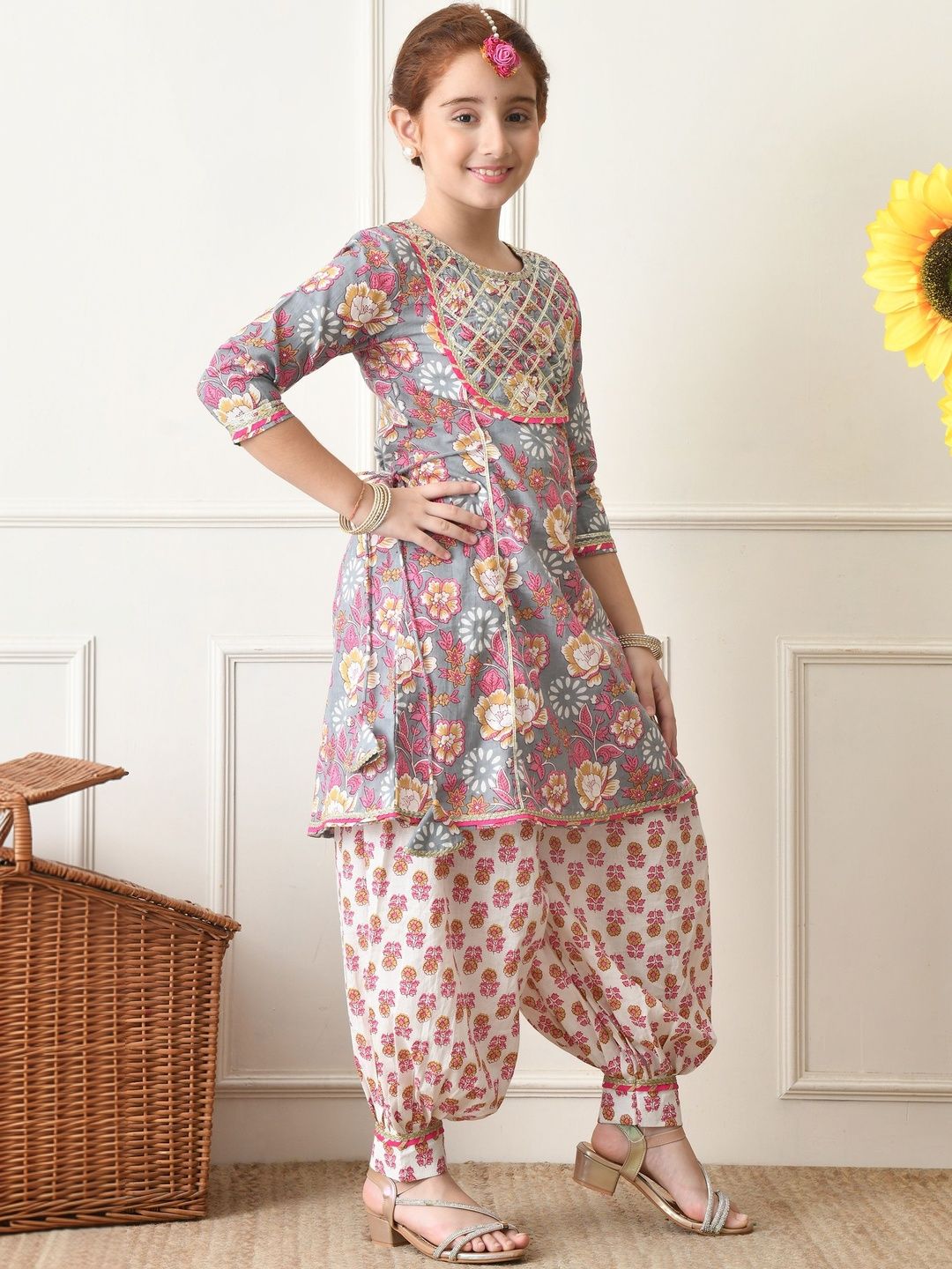 House of Pataudi Printed Pure Cotton Round Neck Kurta & Patiala Kurta Set