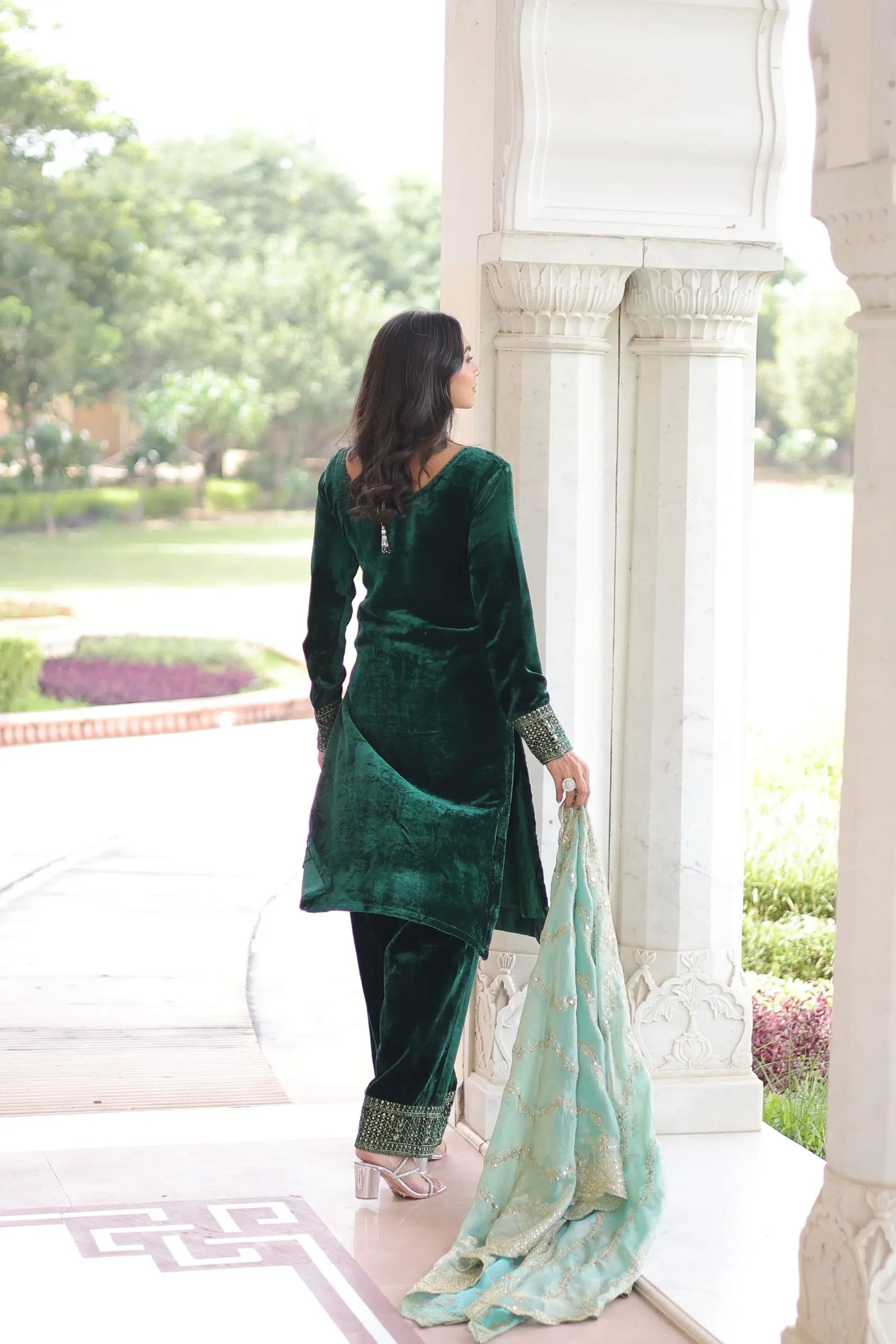 Emerald Green Velvet Embroidered Straight Suit with Dupatta Festive & Wedding Wear
