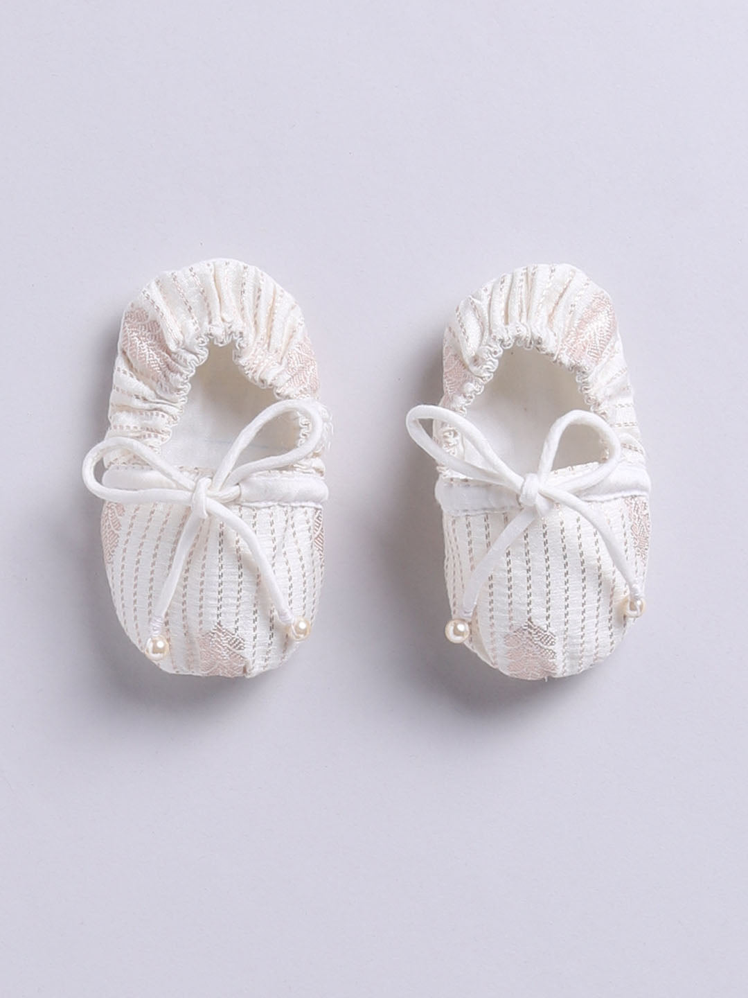 Girl's' Cream Ethnic Combo Set