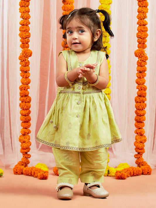 Girls' mint green kurta pant set