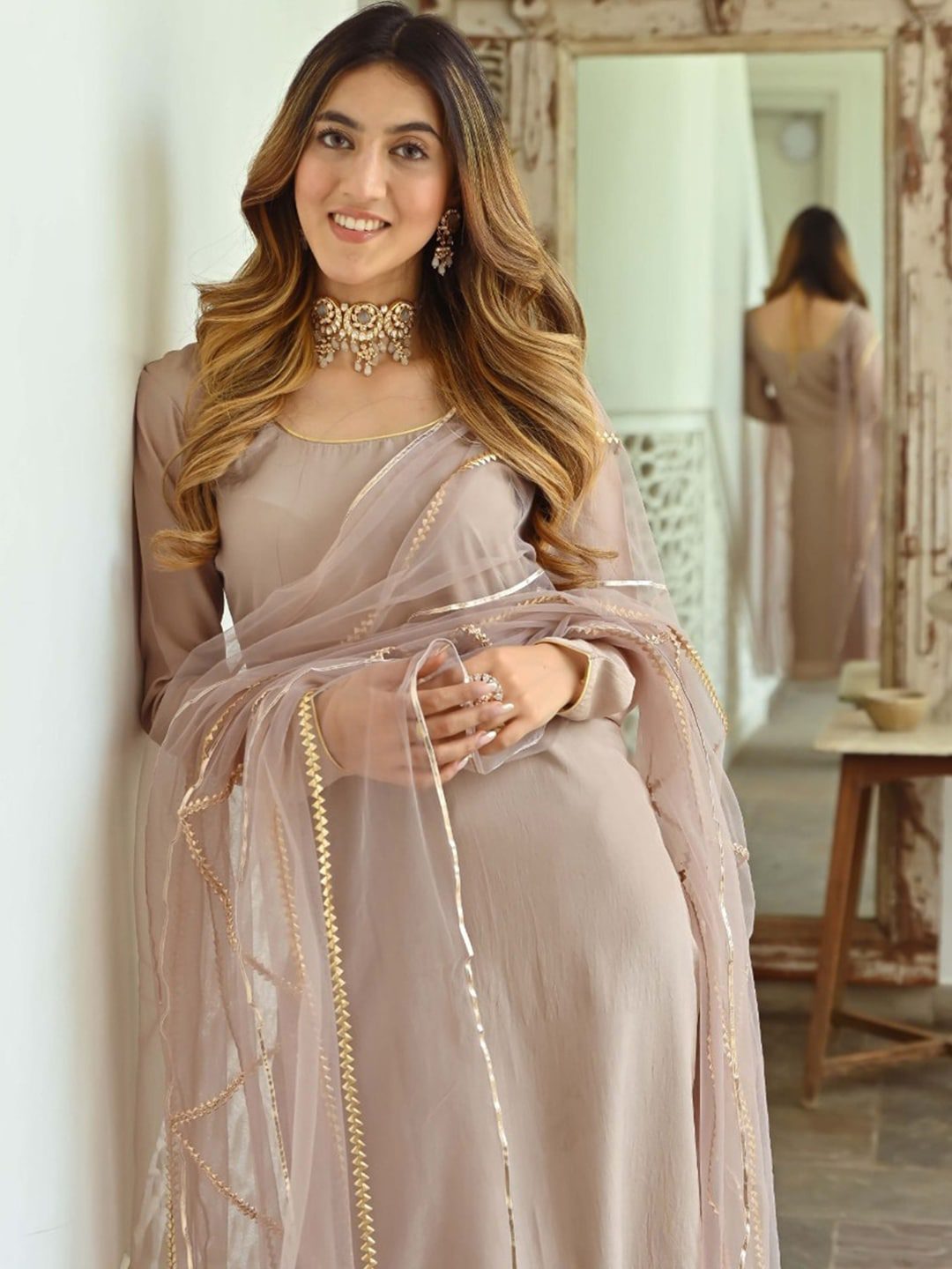 Women Beige Kurta with Churidar & With Dupatta