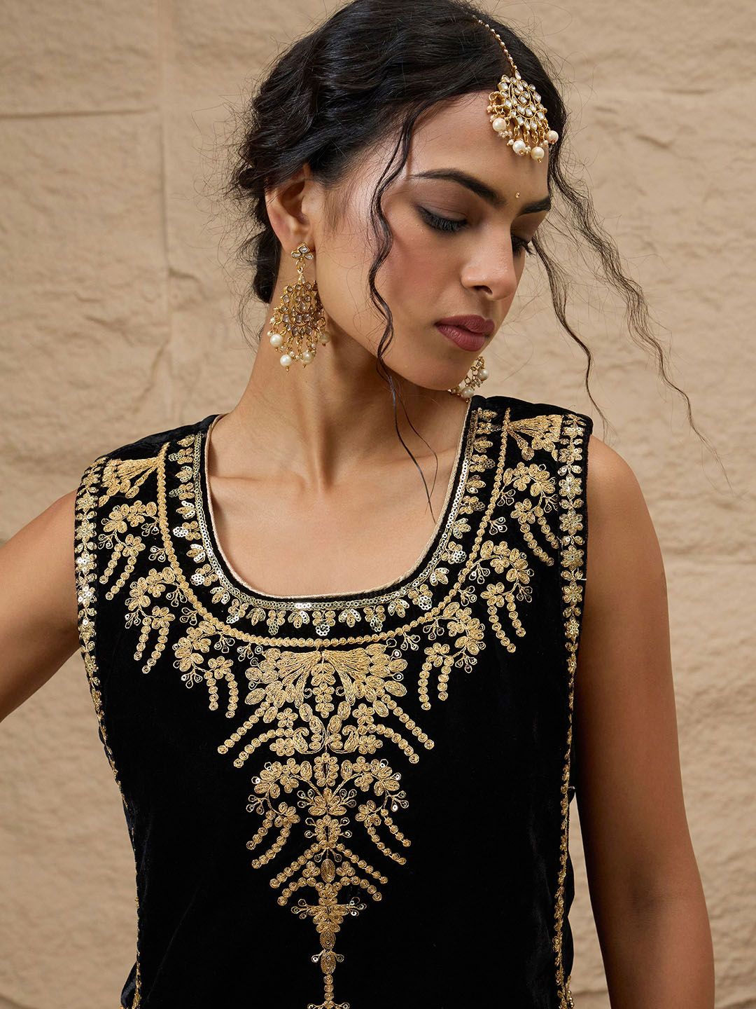 Embroidered Round Neck Top With Skirt Co-Ords Set