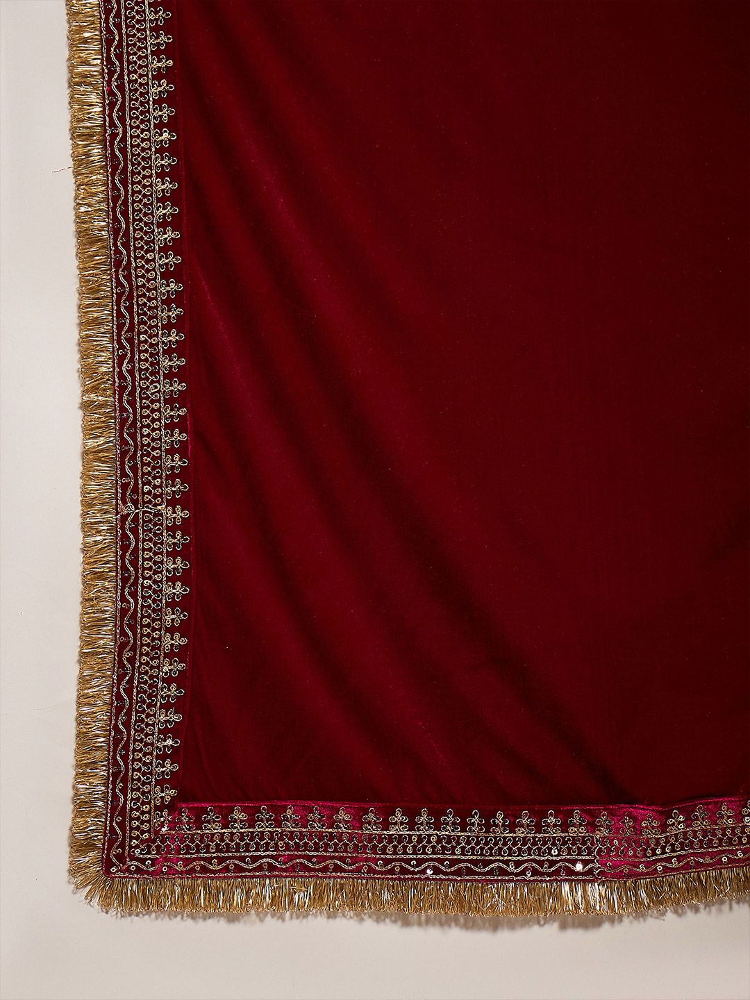 Embroidered Velvet Dupatta with Zari