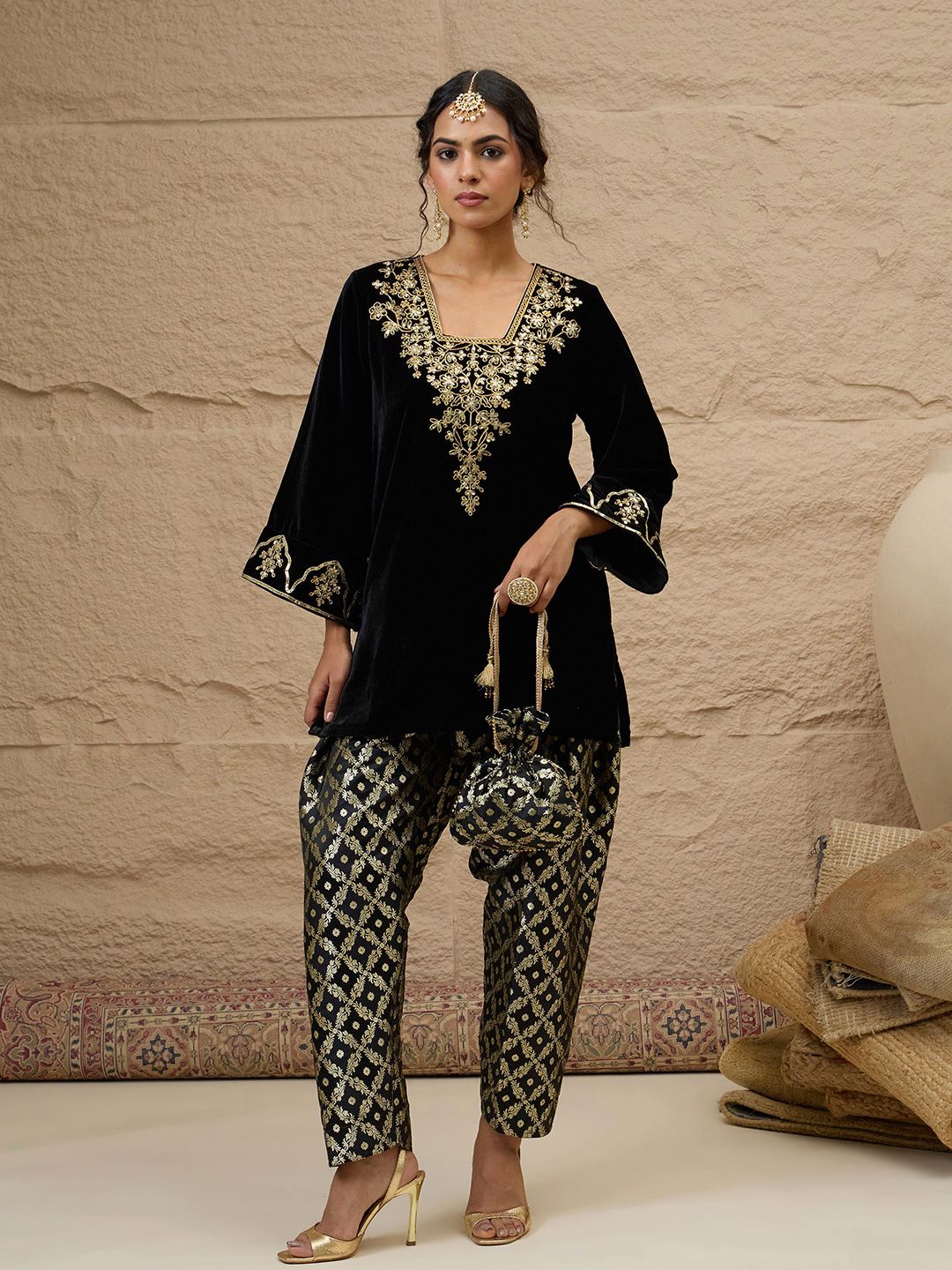Ethnic Motifs Embroidered Thread Work Velvet Kurta With Patiala