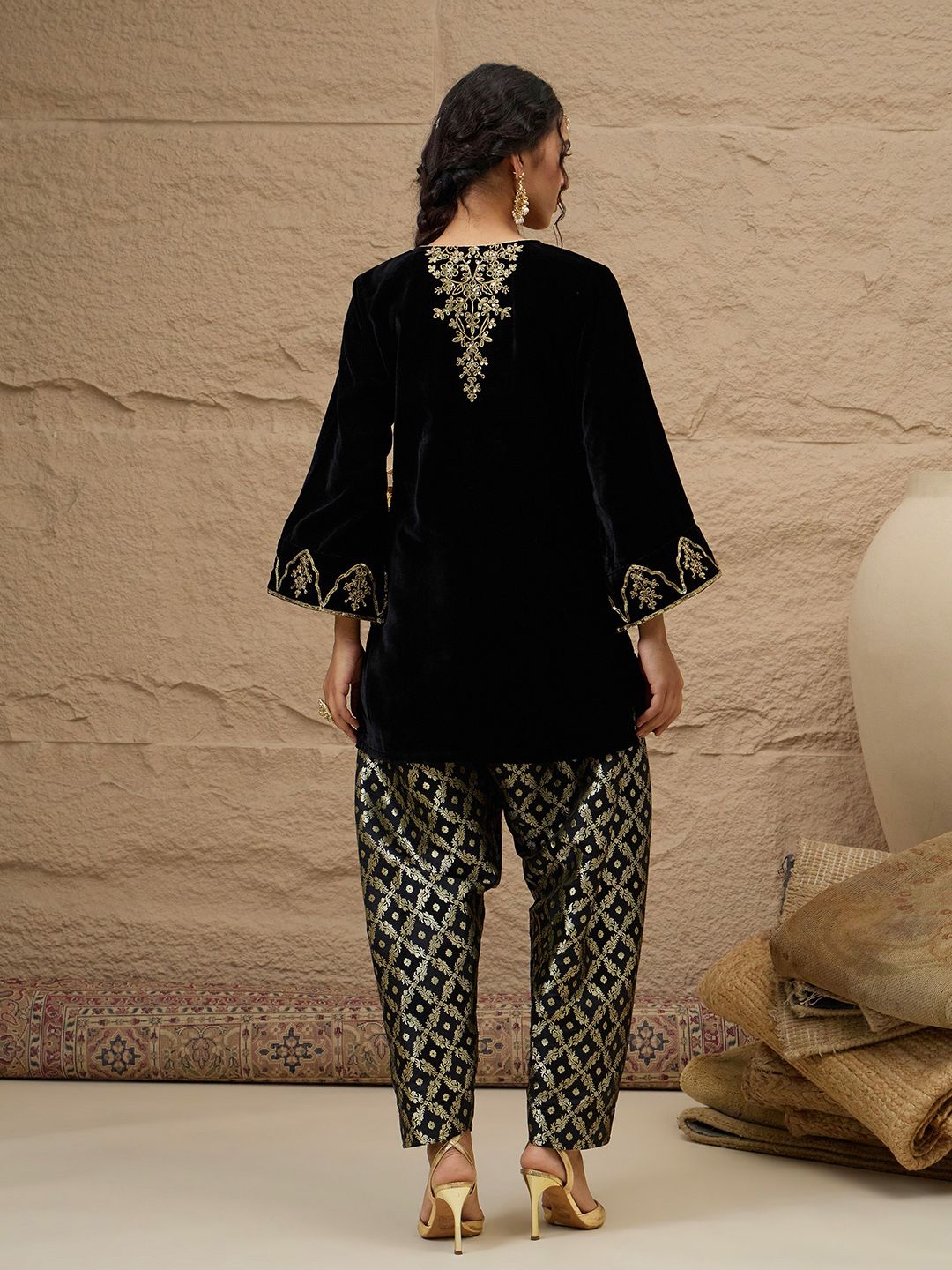 Ethnic Motifs Embroidered Thread Work Velvet Kurta With Patiala