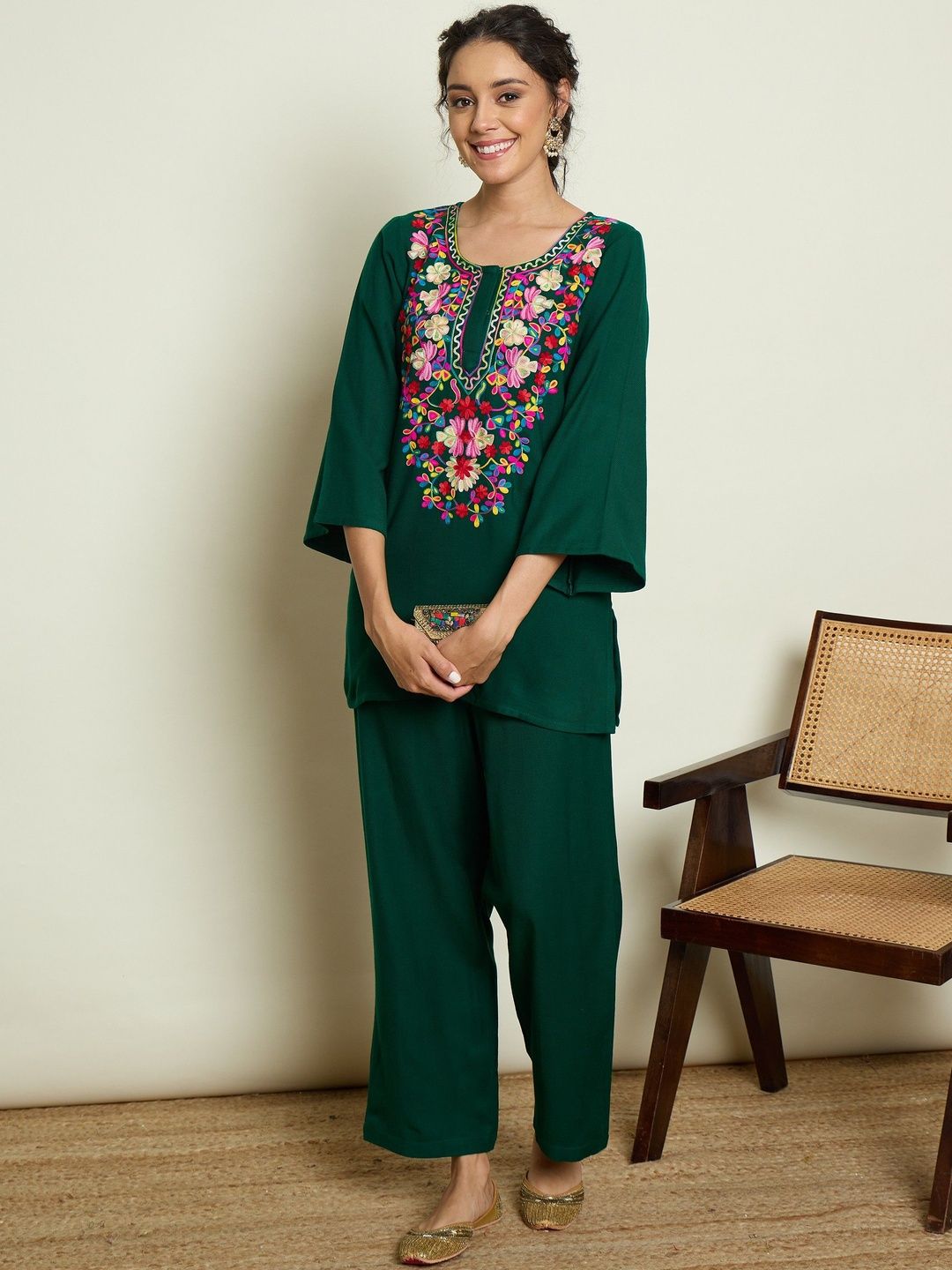 Floral Embroidered Regular Thread Work Woollen Kurta with Trousers