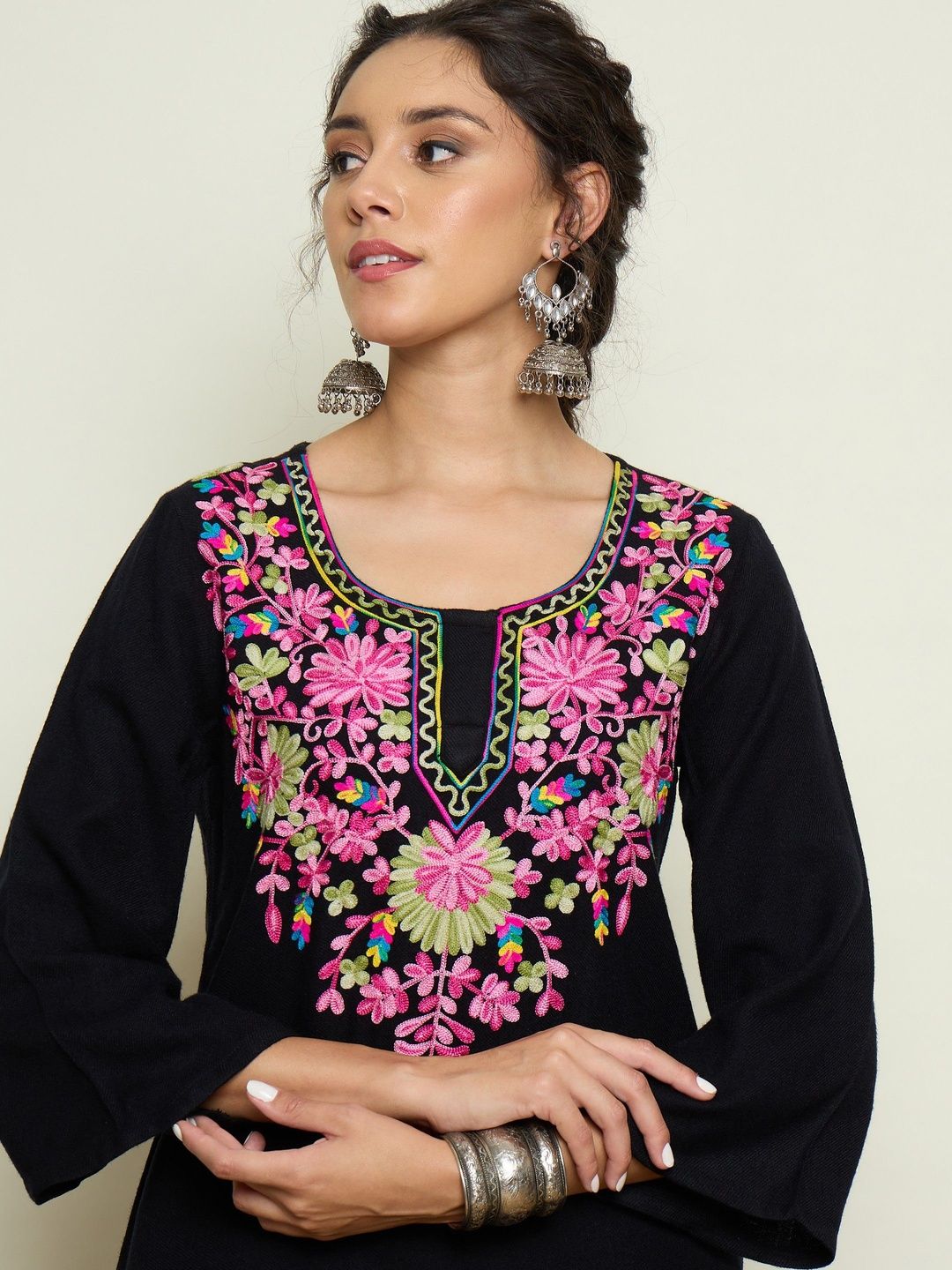 Floral Embroidered Round Neck Thread Work Woollen Kurta with Trousers