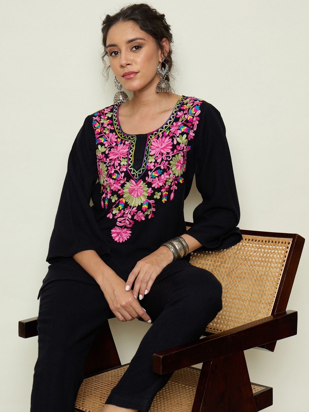 Floral Embroidered Round Neck Thread Work Woollen Kurta with Trousers