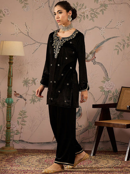 Floral Embroidered Thread Work Velvet Kurti With Trousers