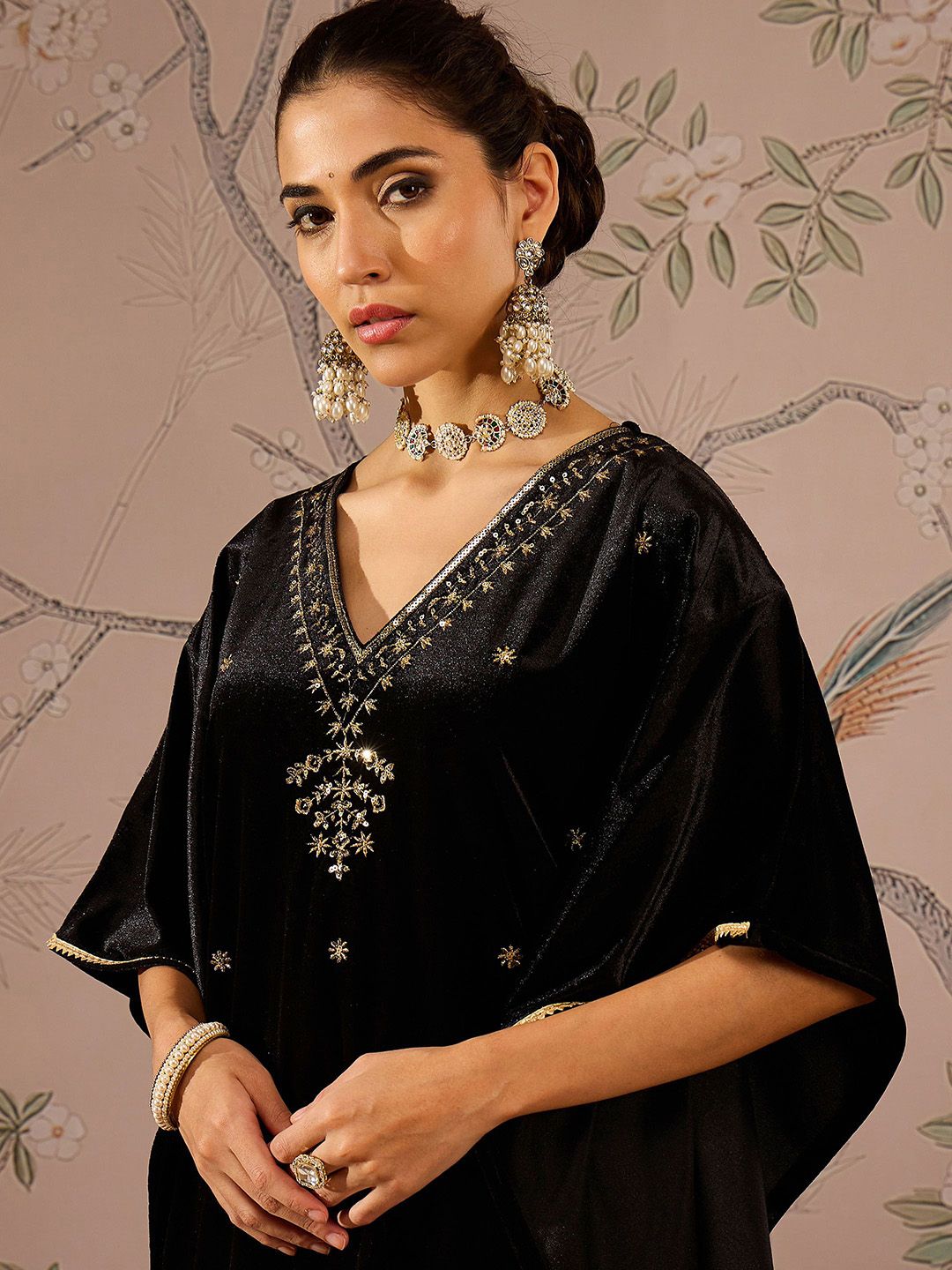 Floral Embroidered V-Neck Three-Quarter Sleeves Kaftan Velvet Kurta