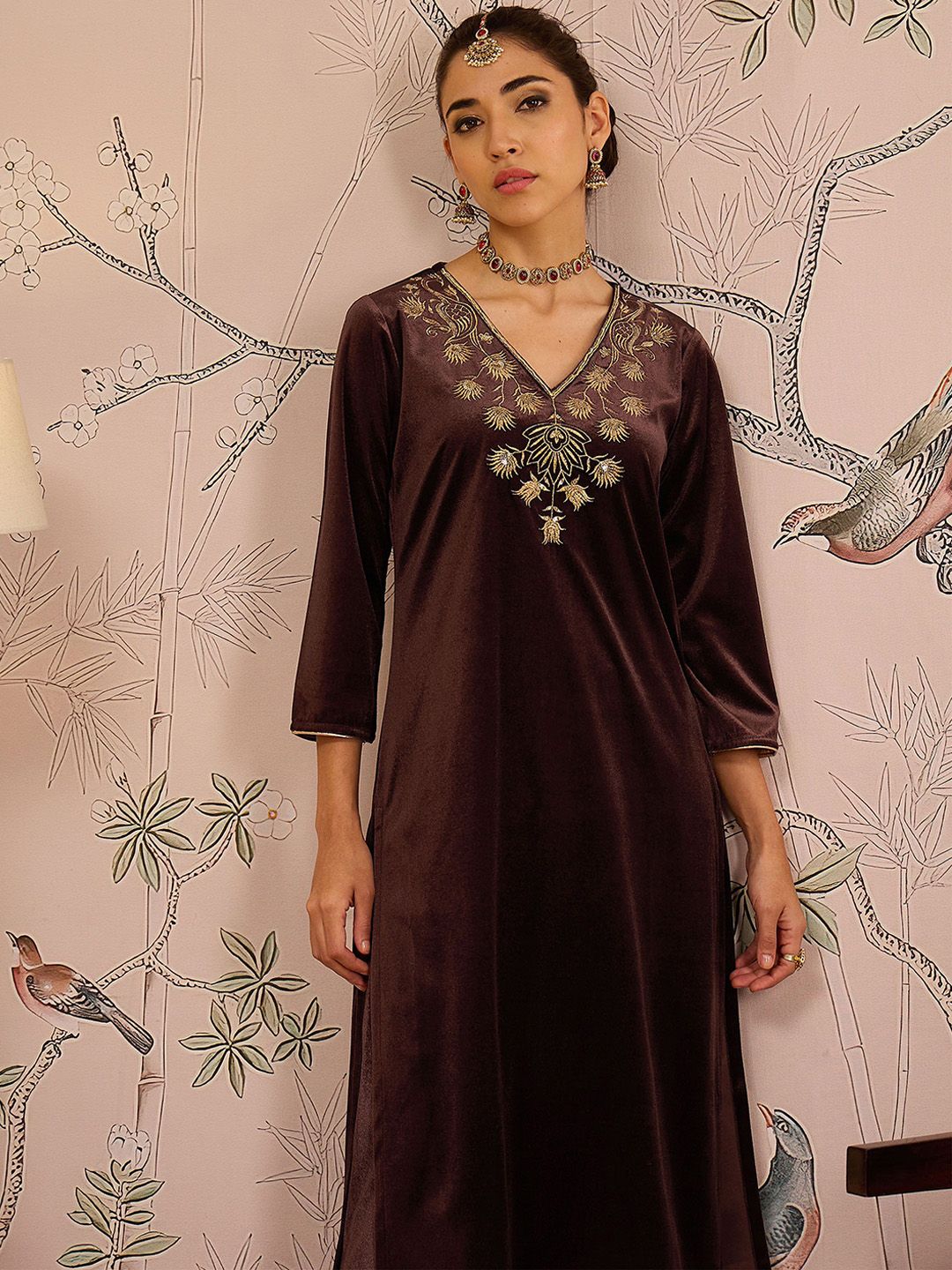 Floral Embroidered V-Neck Three-Quarter Sleeves Regular Velvet Kurta