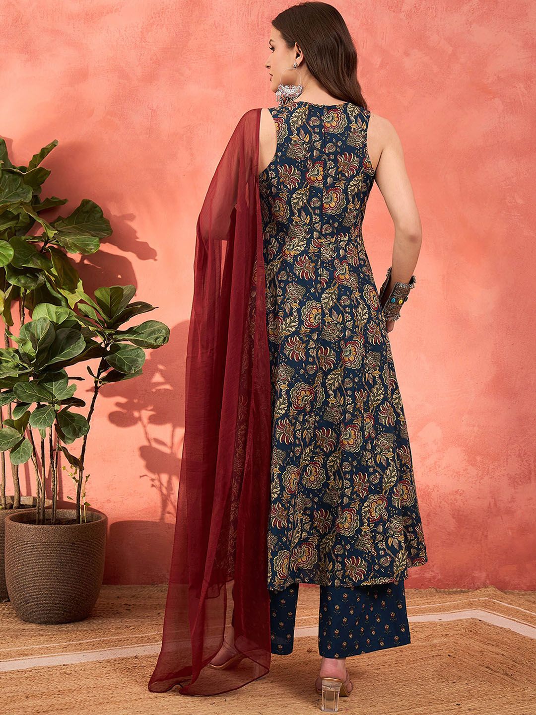 Floral Printed Boat Neck Pure Cotton Kurta With Palazzos & Dupatta