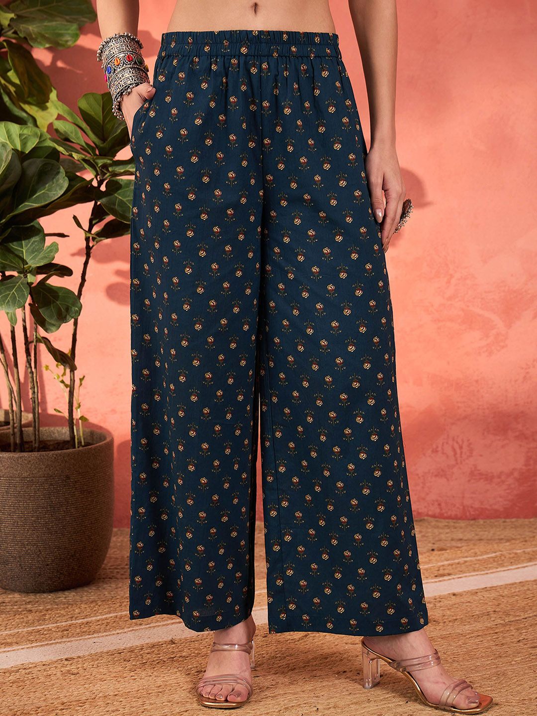 Floral Printed Boat Neck Pure Cotton Kurta With Palazzos & Dupatta