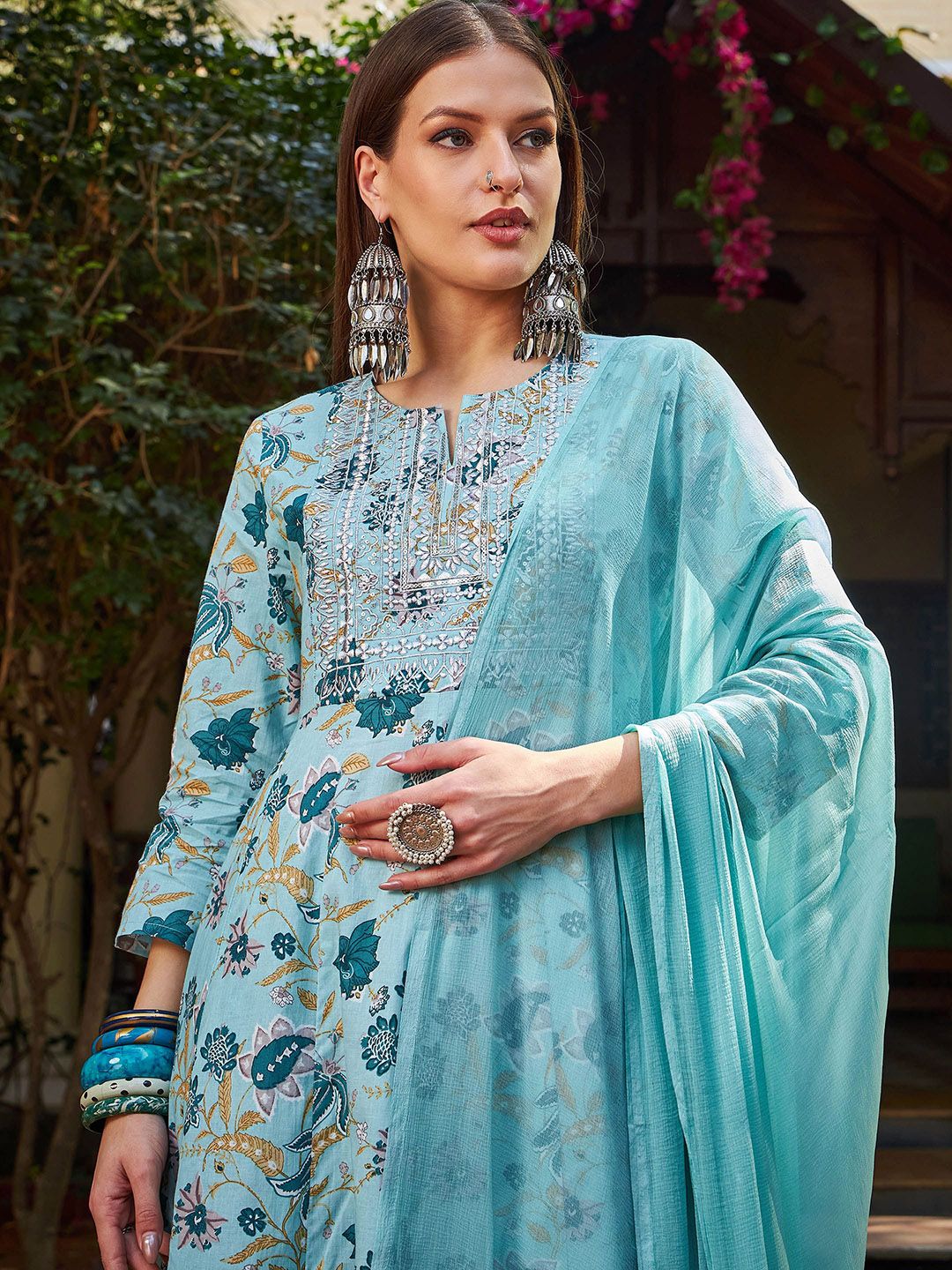 Floral Printed Gotta Patti Pure Cotton Kurta With Trousers & Dupatta