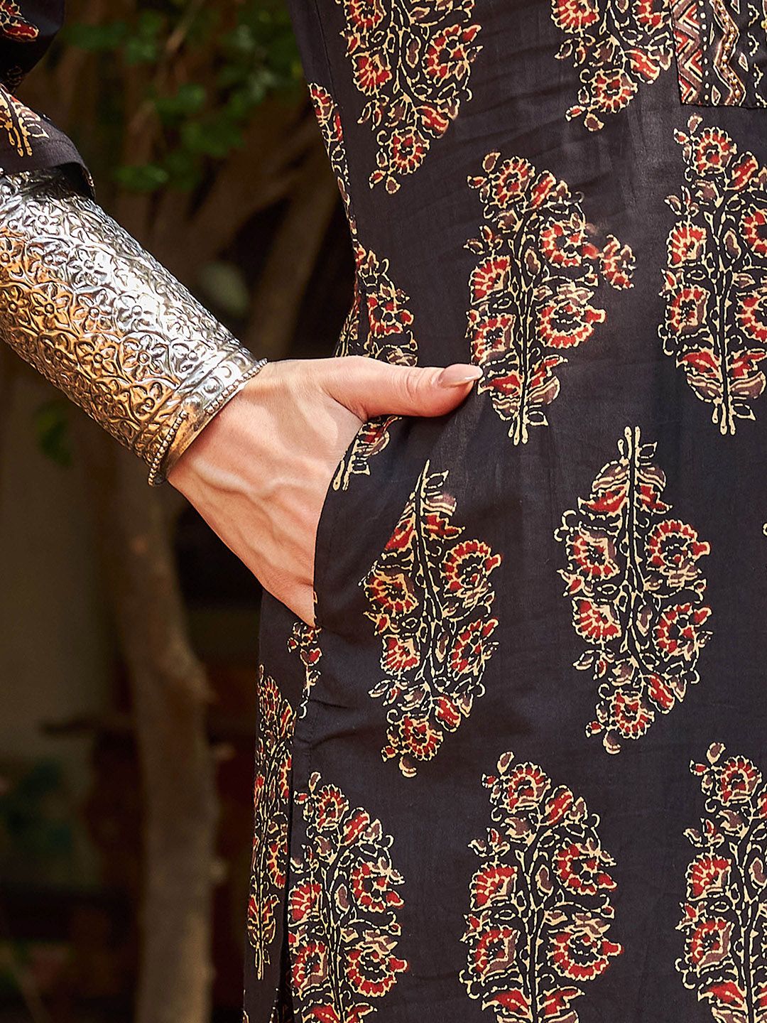 Floral Printed Mandarin Collar Pure Cotton Kurta With Palazzos & Dupatta