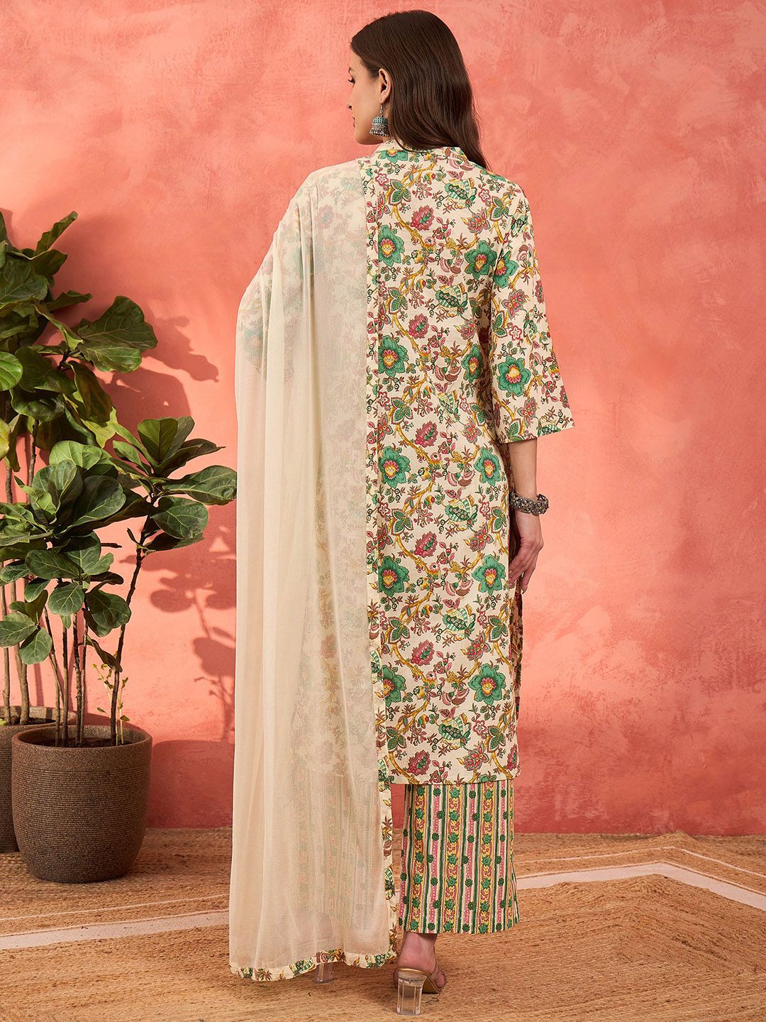 Floral Printed Mandarin Collar Pure Cotton Kurta With Trousers & Dupatta