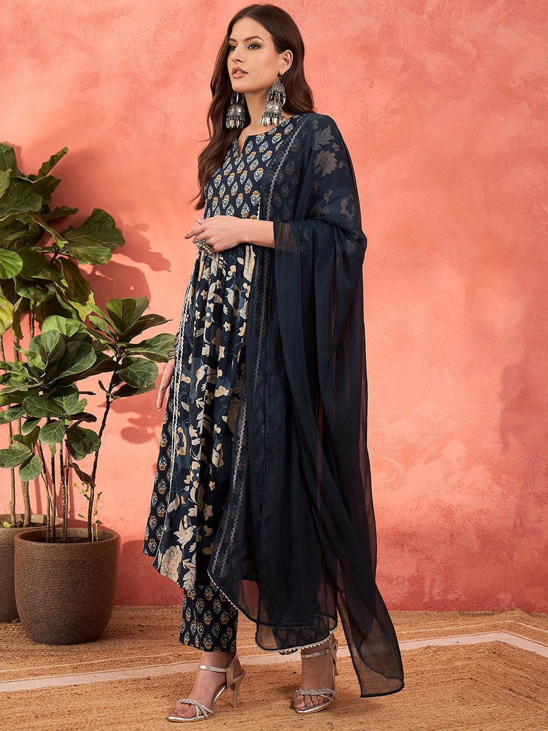 Floral Printed Notch Neck Pure Cotton Aline Kurta Trousers & Dupatta