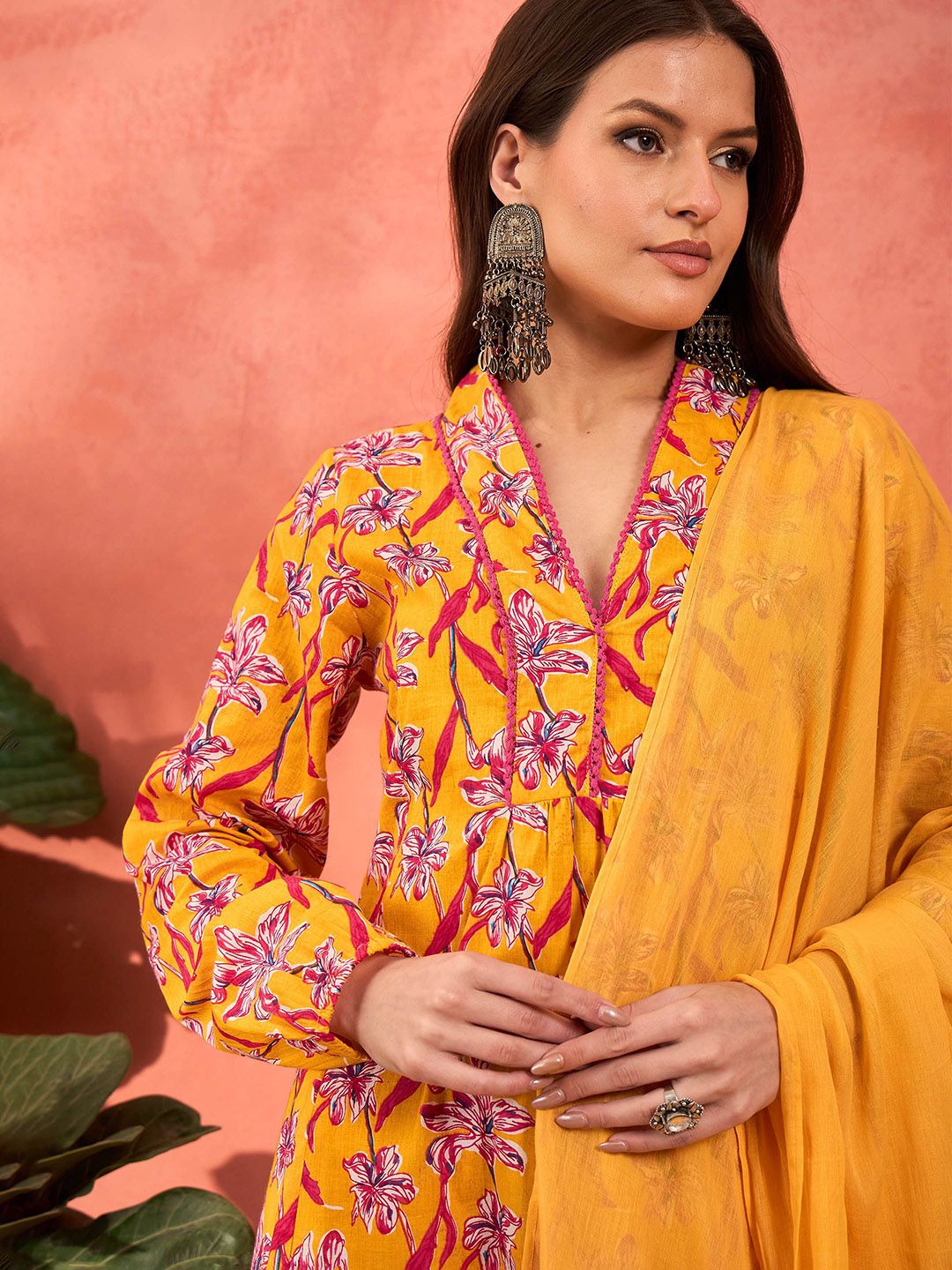 Floral Printed Pleated V-Neck Pure Cotton Kurta With Trousers & Dupatta
