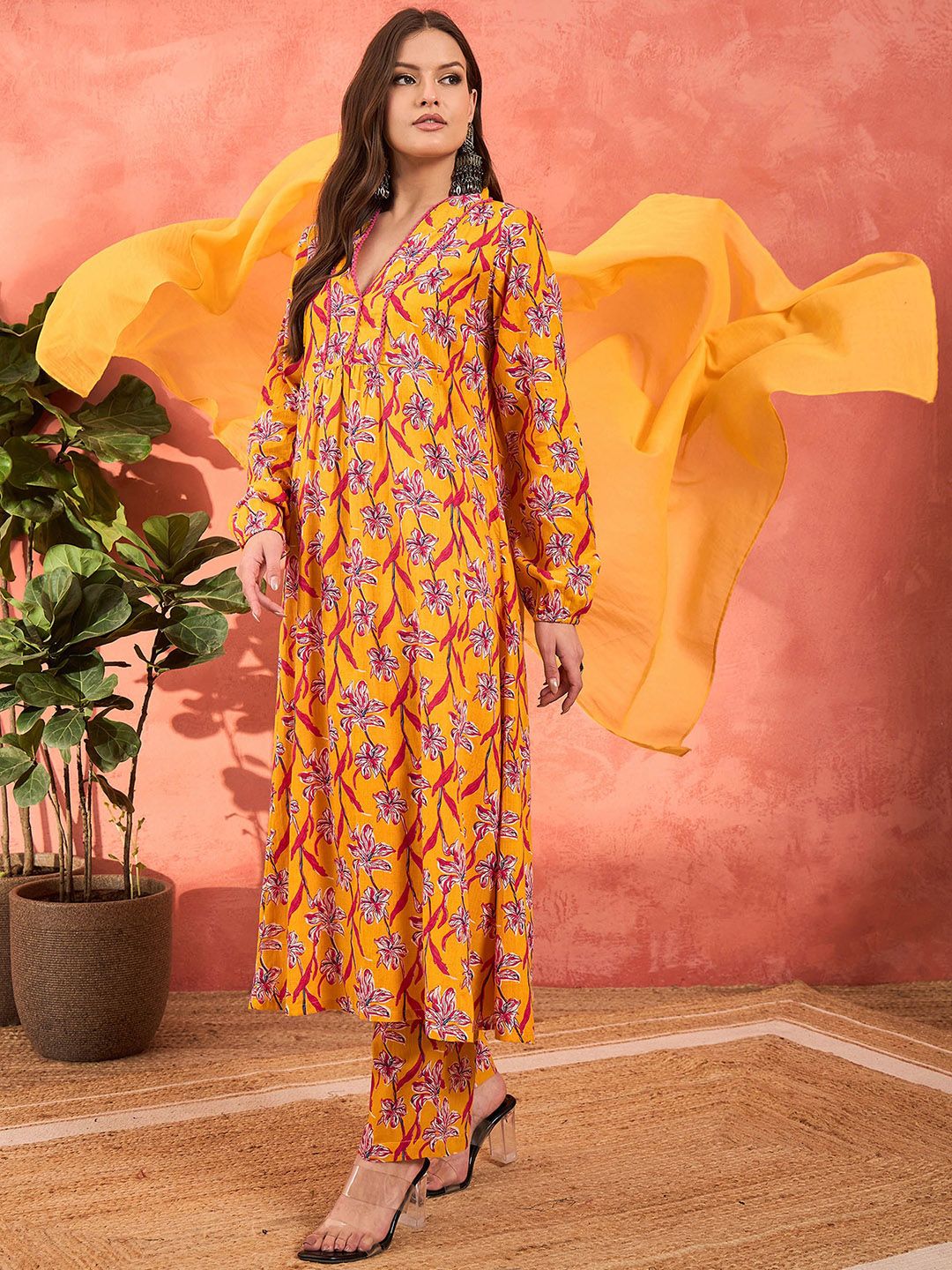Floral Printed Pleated V-Neck Pure Cotton Kurta With Trousers & Dupatta
