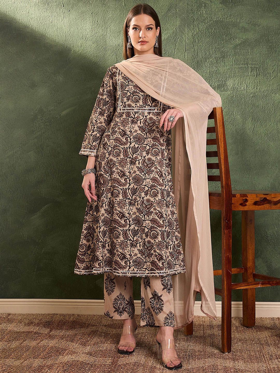 Floral Printed Pure Cotton Kurta With Trousers & Dupatta