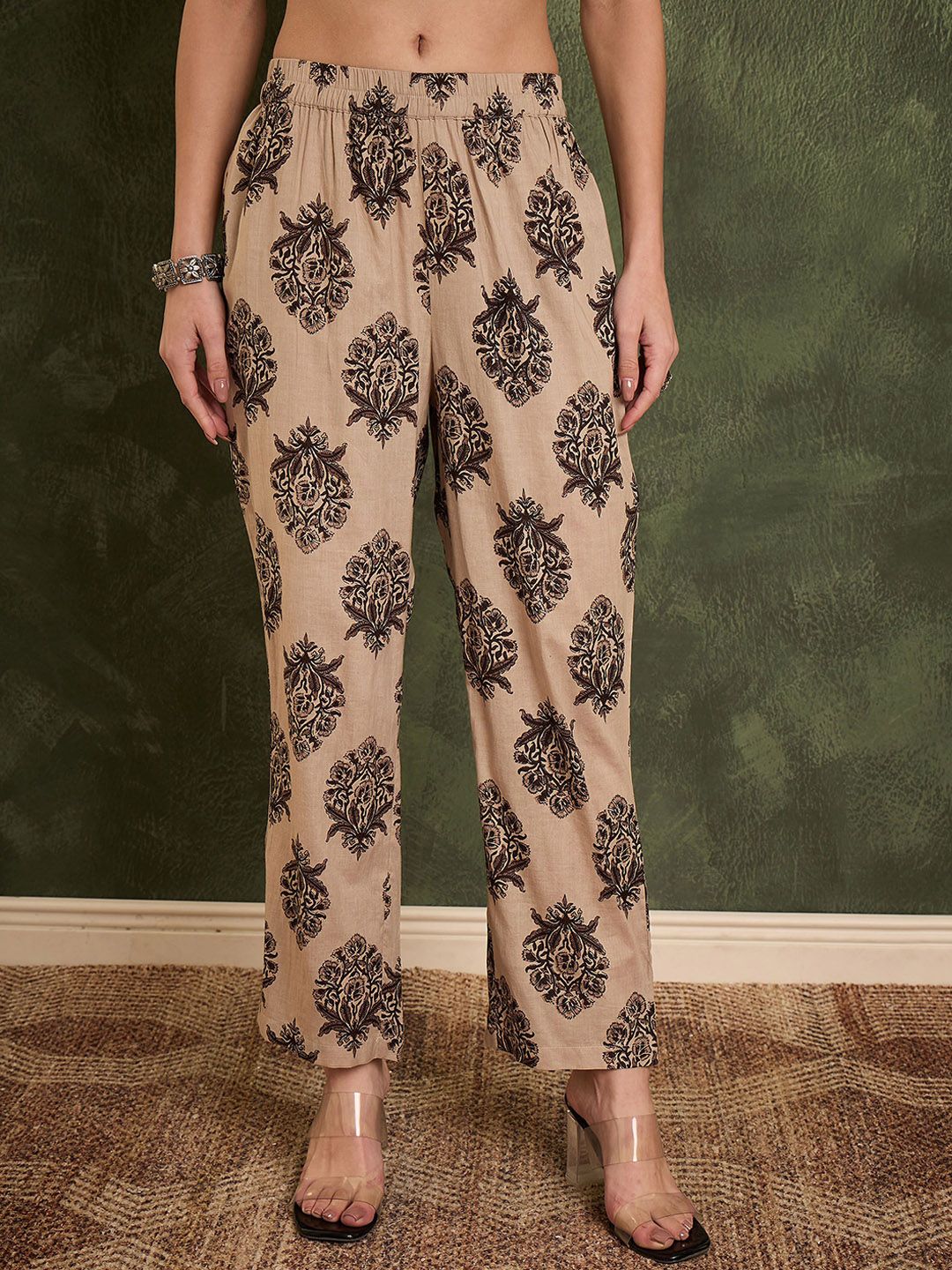 Floral Printed Pure Cotton Kurta With Trousers & Dupatta