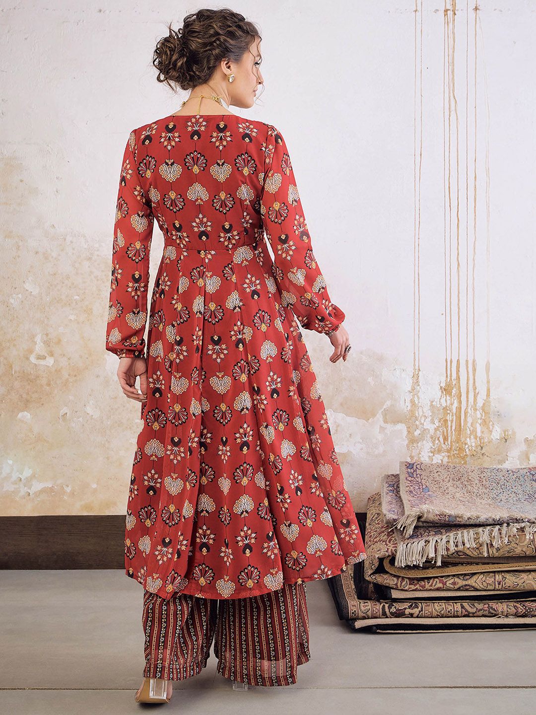 Floral Printed Round Neck Anarkali Georgette Kurta With Palazzo