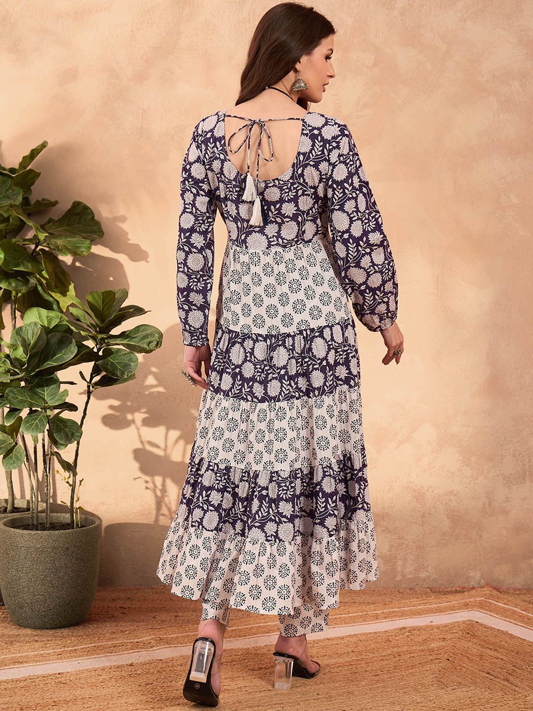 Floral Printed Round Neck Tiered A-Line Pure Cotton Kurta With Trousers