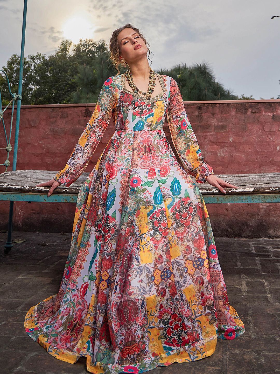 Floral Printed Sweetheart Neck Empire Georgette Anarkali Kurta