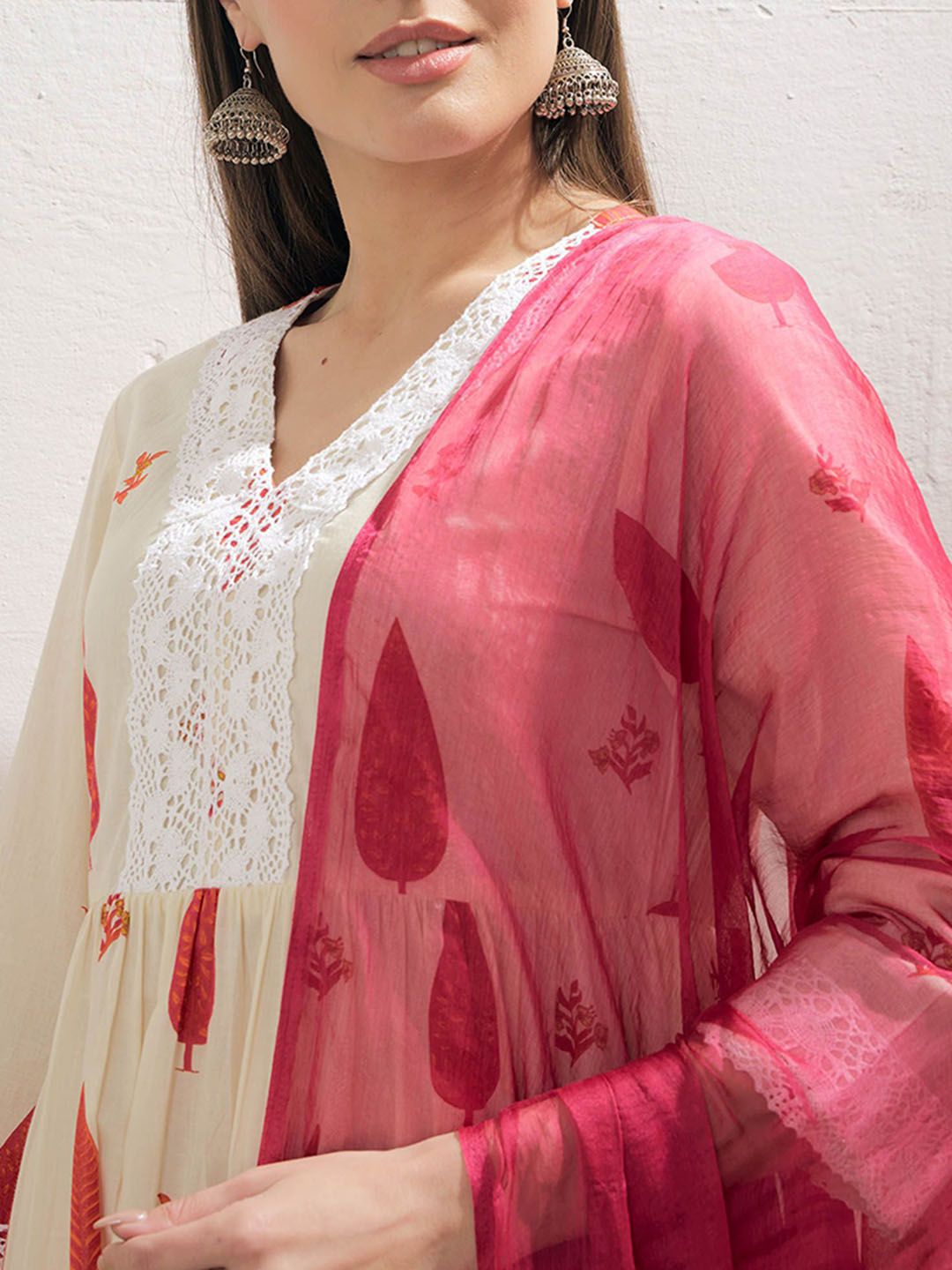 Floral Printed Thread Work Pure Cotton Kurta With Palazzos & Dupatta