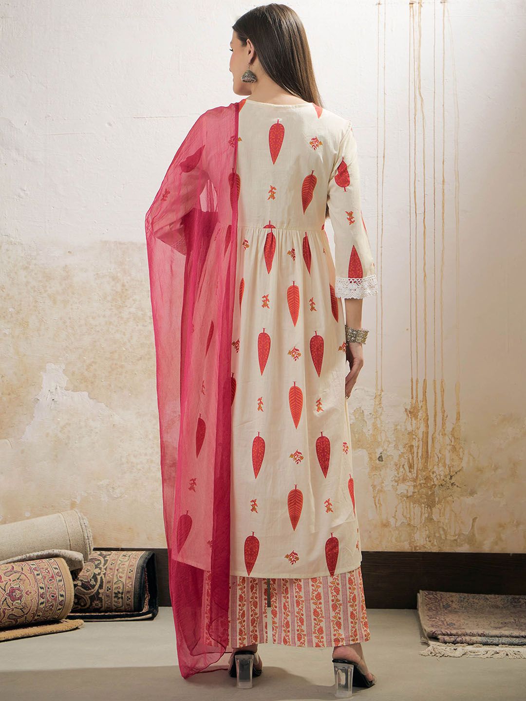 Floral Printed Thread Work Pure Cotton Kurta With Palazzos & Dupatta