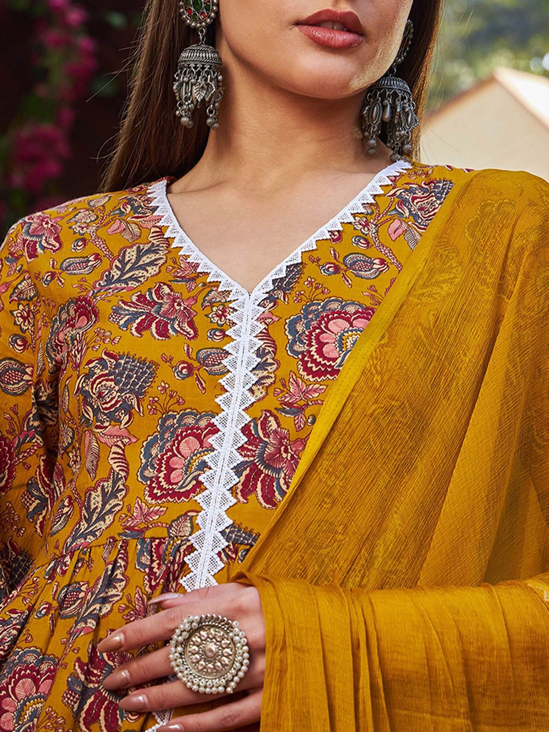 Floral Printed Thread Work Pure Cotton Kurta With Trouser & Dupatta