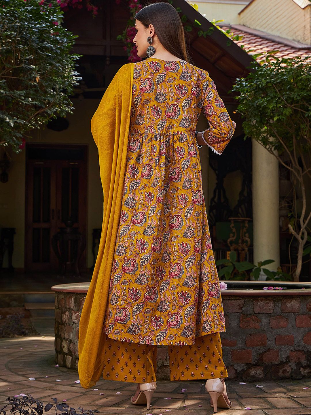 Floral Printed Thread Work Pure Cotton Kurta With Trouser & Dupatta