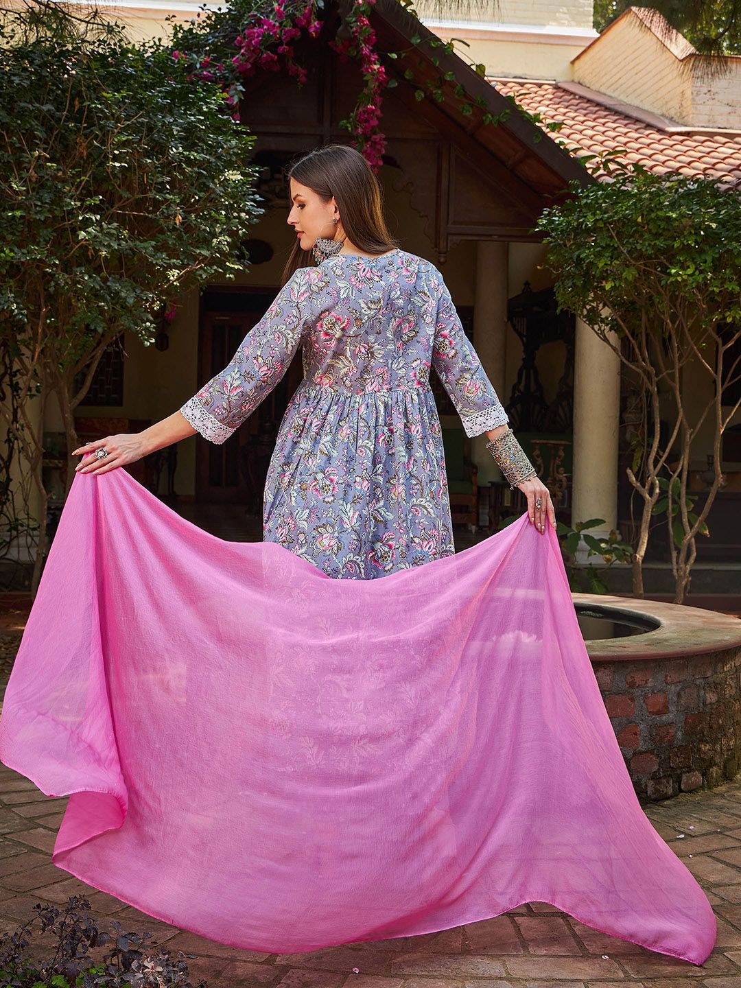 Floral Printed Thread Work Pure Cotton Kurta With Trousers & Dupatta