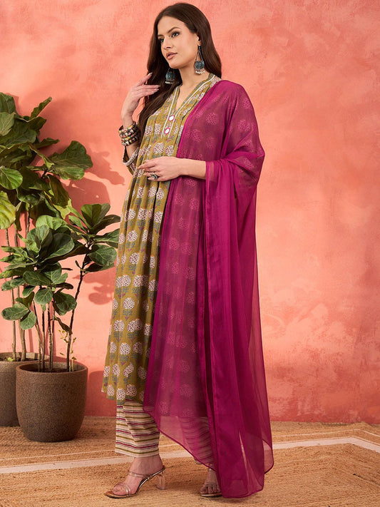 Floral Printed V-Neck Pleated Pure Cotton Kurta With Trousers & Dupatta