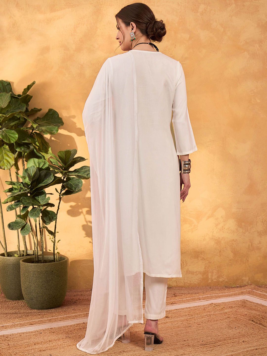 Floral Yoke Design V-Neck Straight Kurta With Trousers & Dupatta