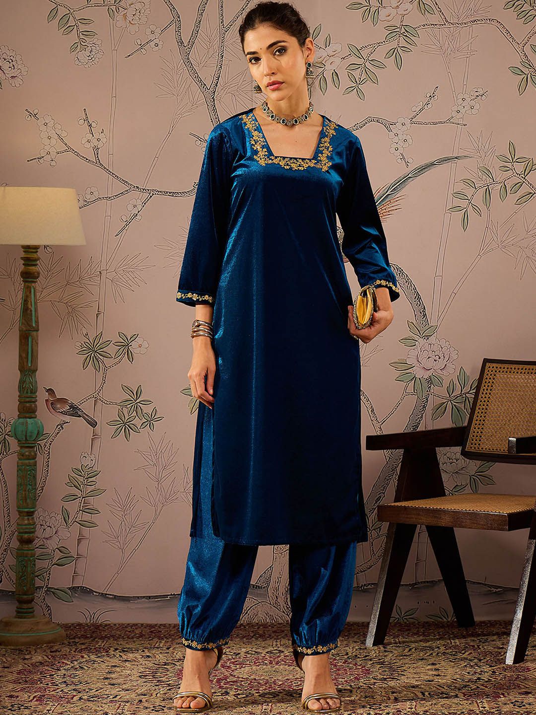 Square Neck Three-Quarter Sleeves Regular Thread Work Velvet Kurta