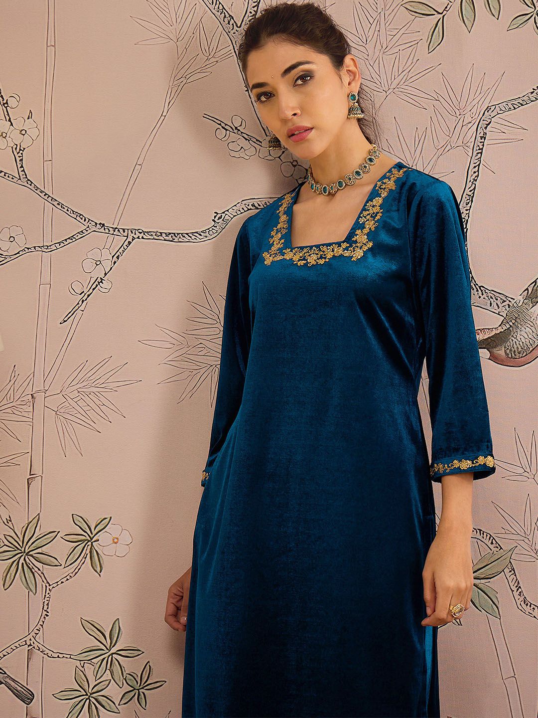 Square Neck Three-Quarter Sleeves Regular Thread Work Velvet Kurta